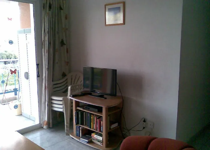 Apartamento Complex Pafia 3